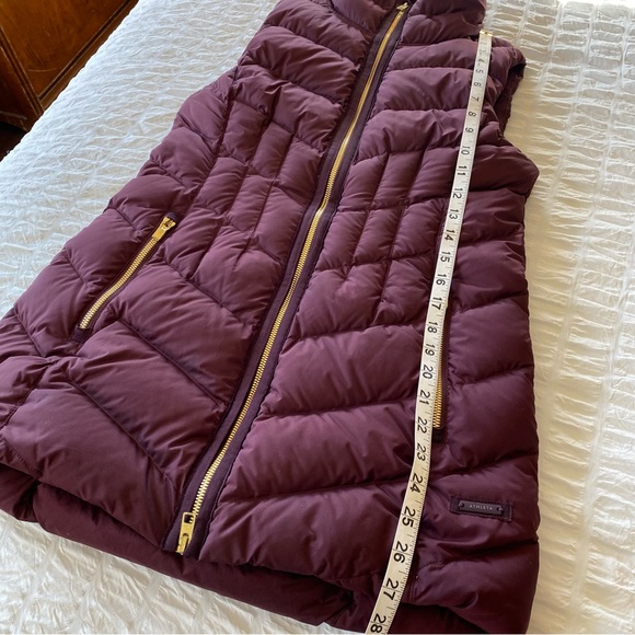 Athleta down vest - Picture 11 of 11